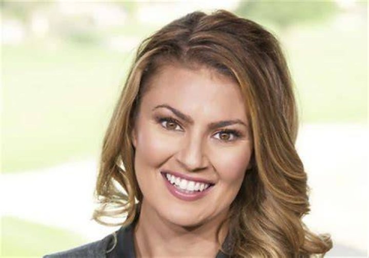 Amanda Balionis age