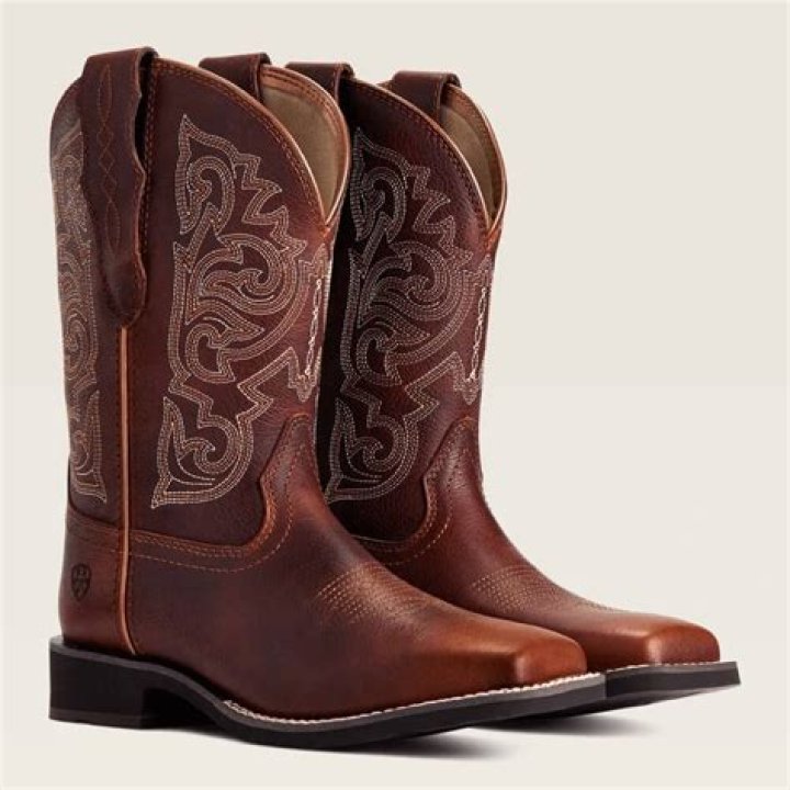 ariat delilah stretch fit western boots for big calves