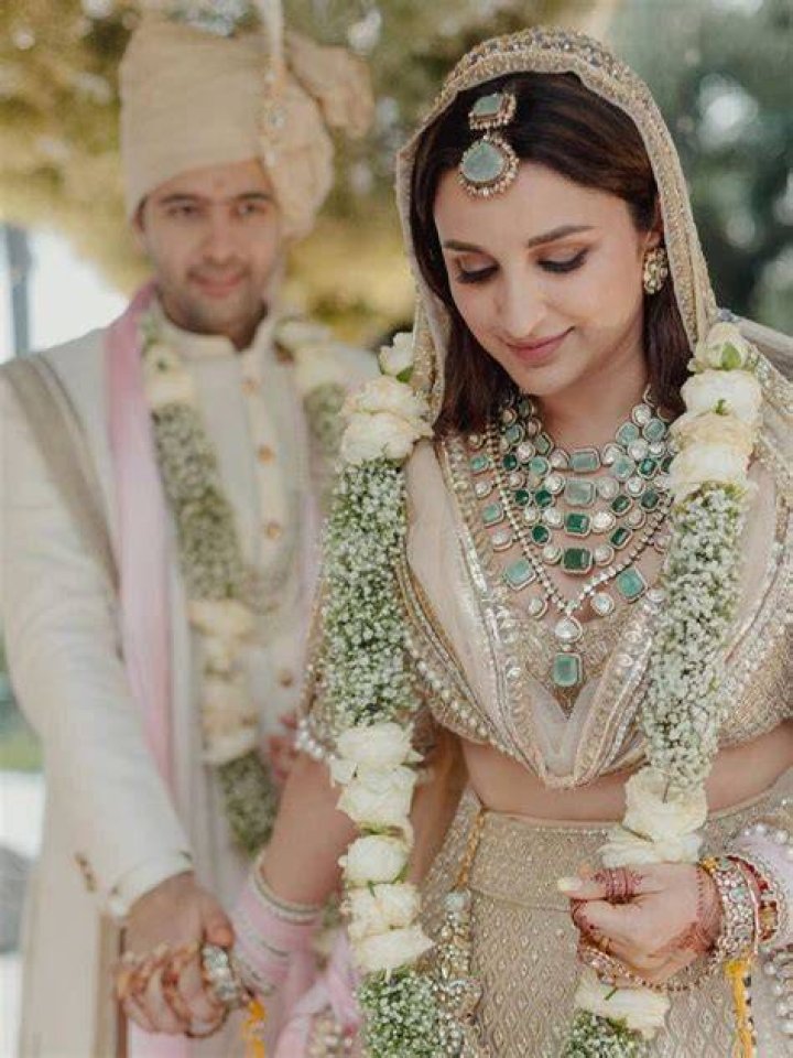 Decoding Parineeti Chopra and Raghav Chadha’s ethereal wedding look
