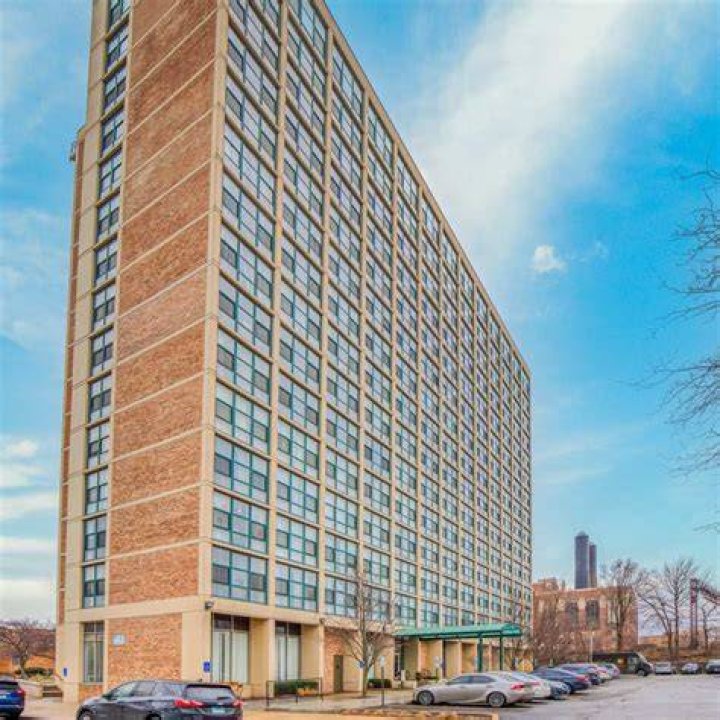 Jackson Park, a three-building residential complex near Queens Plaza.