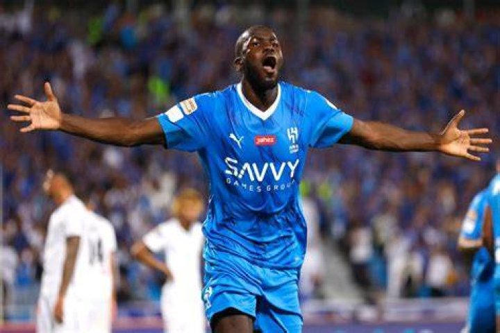 Kalidou Koulibaly's net worth, contract, Instagram, salary, house, cars, age, stats, latest news