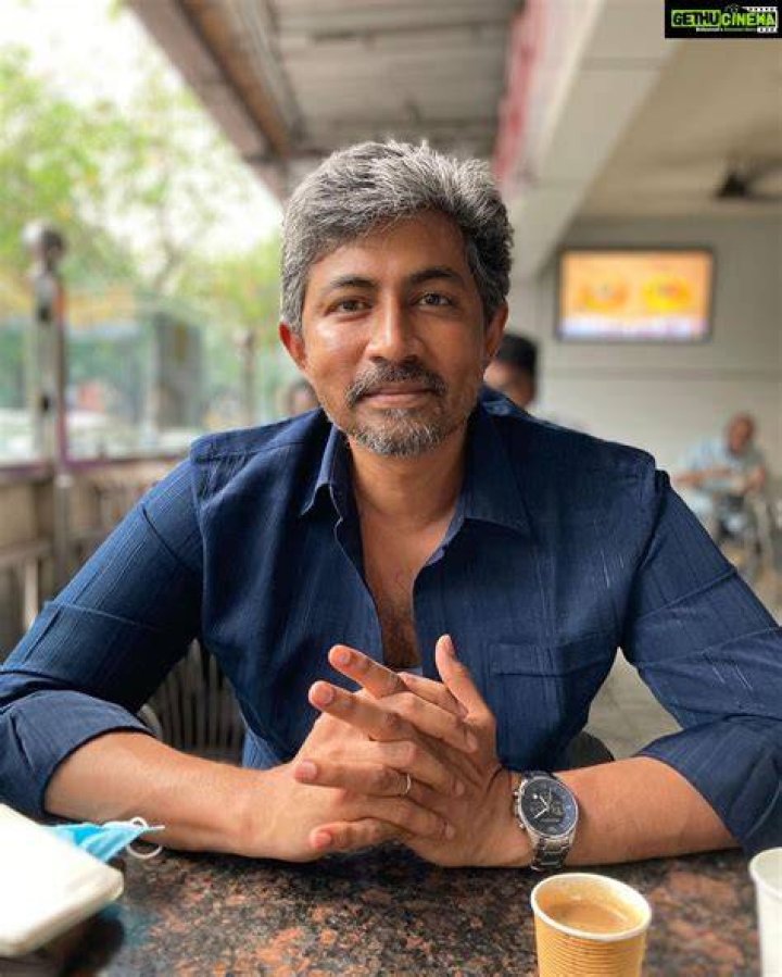 Karthik Kumar Image