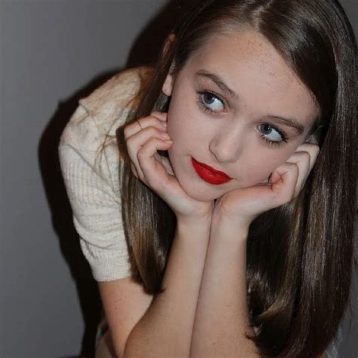 Lily Robertson