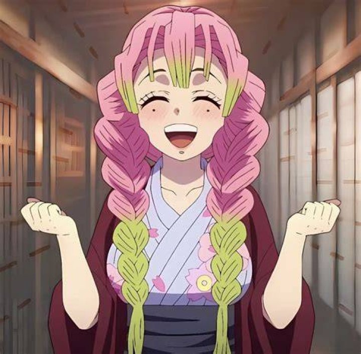 Mitsuri Kanroji 1