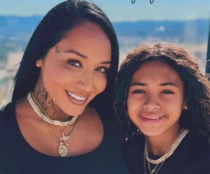 Nia Guzman with Royalty Brown
