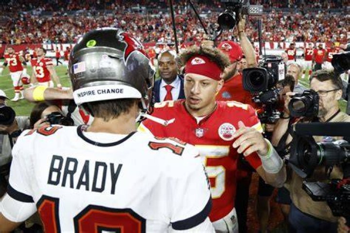 preview for Mahomes v Brady | Train Like