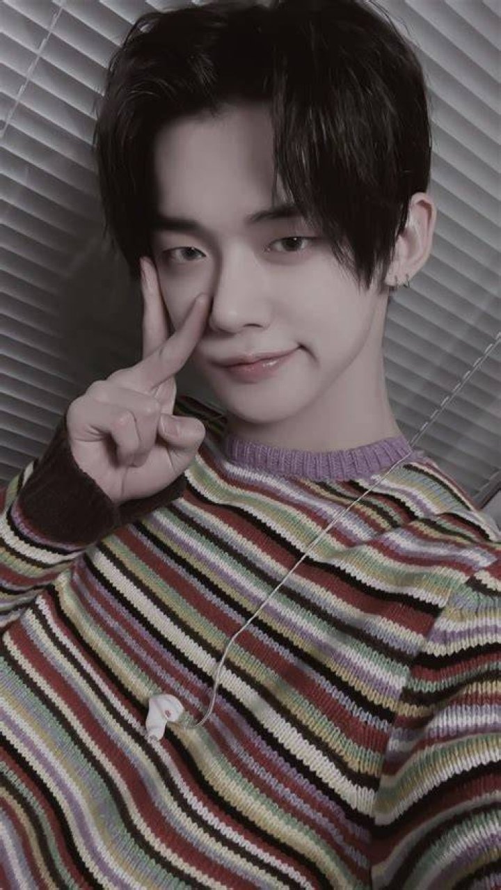 Yeonjun Txt Picture